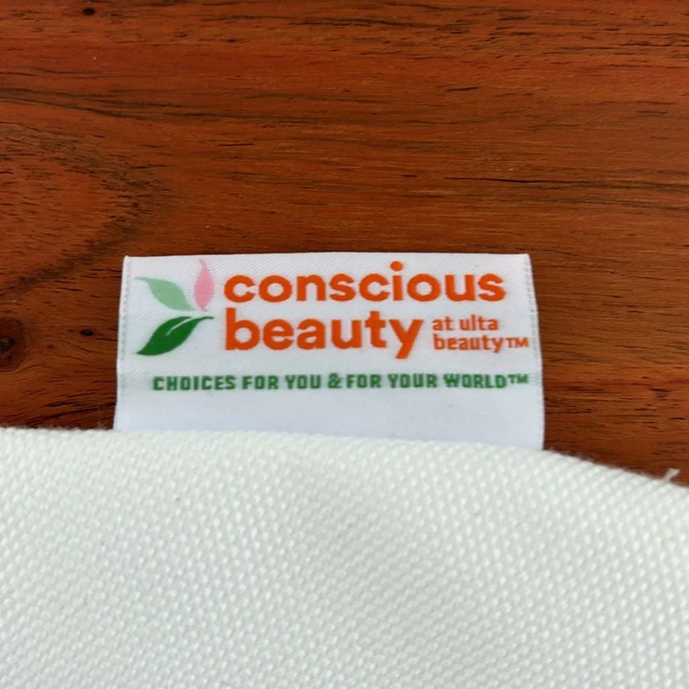 NWT Ulta cosmetics bag